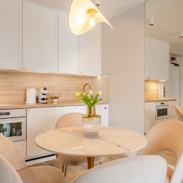 Apartament 103 0 27