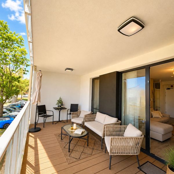 Apartament 103 balkon 04